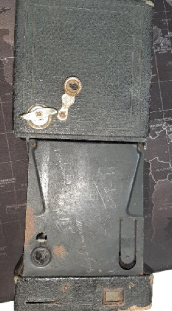 מצלמה ישנה Eastman Kodak  film 120