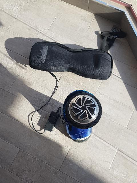 הוברבורד מהיר עם אורות