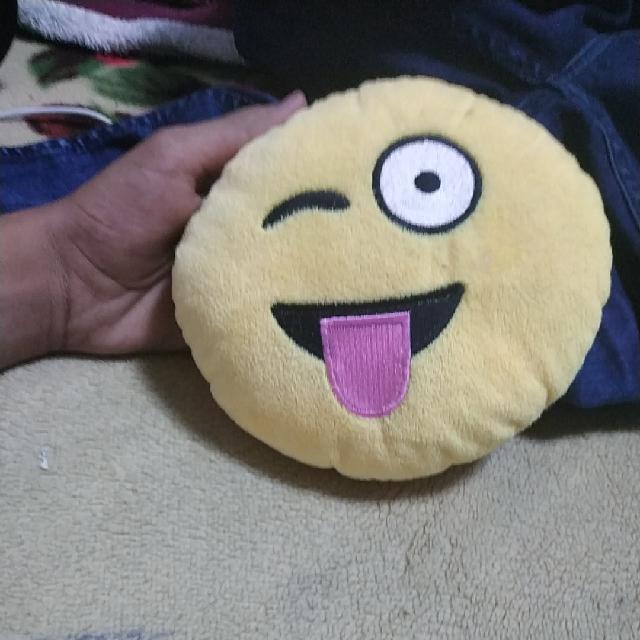 בובת סמיילי בחמישים שקלים