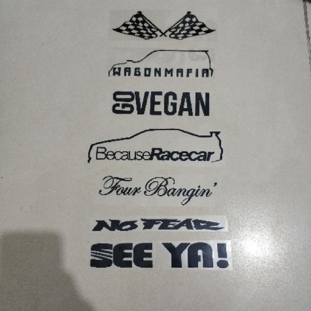 מדבקות לרכב