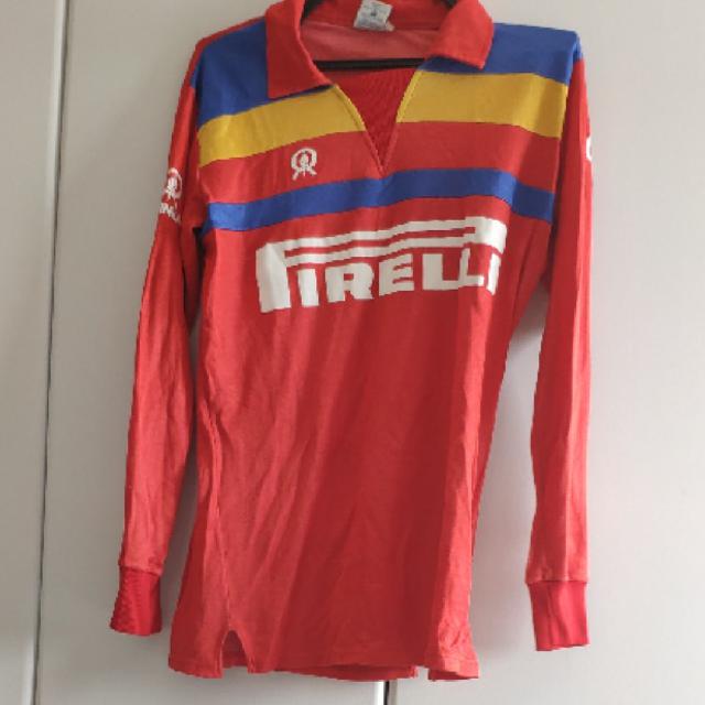 חולצת מרוצים וינטג', מצב נדיר