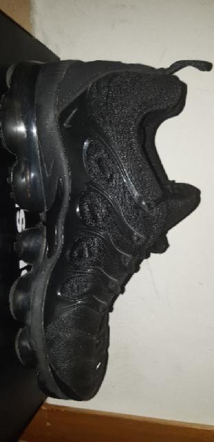 nike vapormax plus