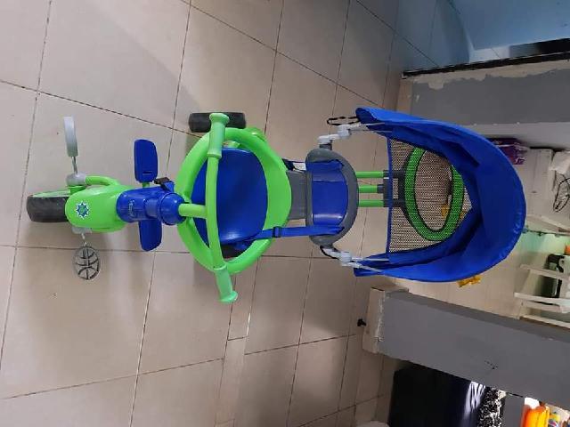 כסא אוכל לתינוק ואופניים