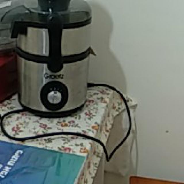 מסחטת לפירות קשים
