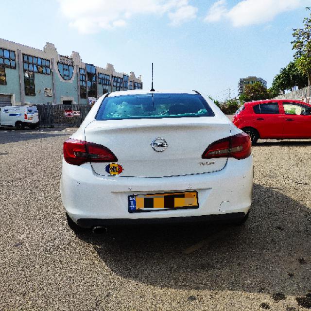 אופל 2013 יד 2