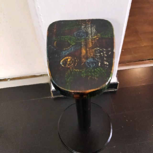 כסאות רטרו במצב חדש