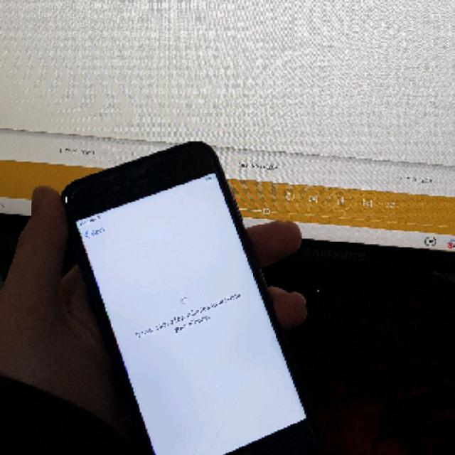 אייפון 7 נעול