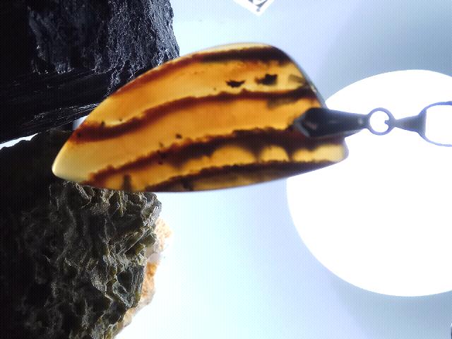 תליון אבן עינבר מקסיקני