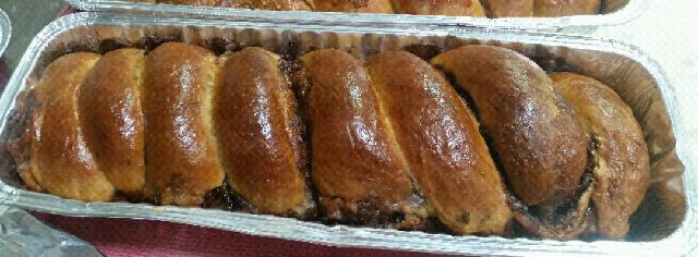 עוגות שמרים טעימות מהדרין-כמה טעמים