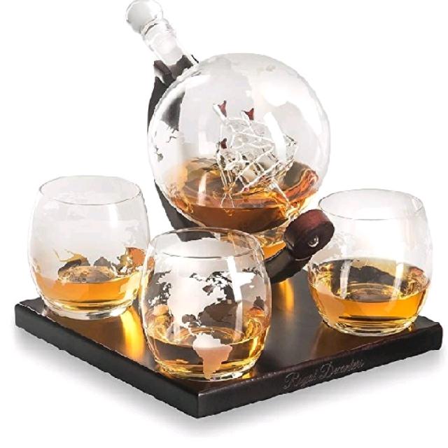 גלובוס הזהב ויסקי סט קריסטל